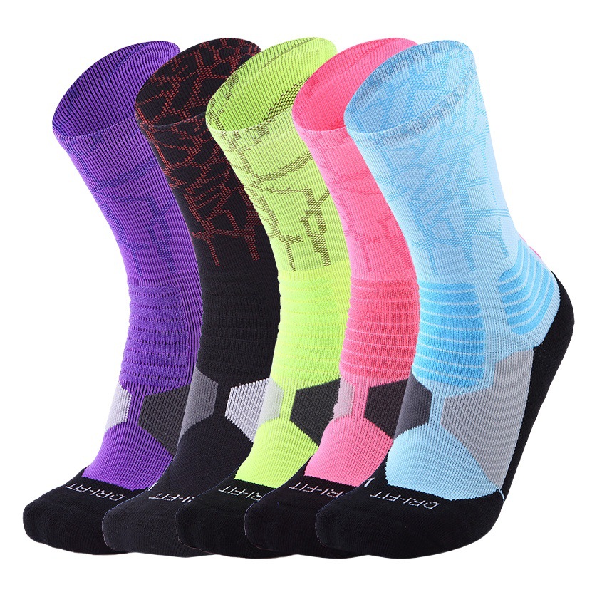 Calcetines deportivos de media pantorrilla para venta al por mayor transfronteriza, calcetines de toalla antideslizantes engrosados, calcetines de baloncesto versátiles, absorbentes de impactos, de sudor y transpirables.