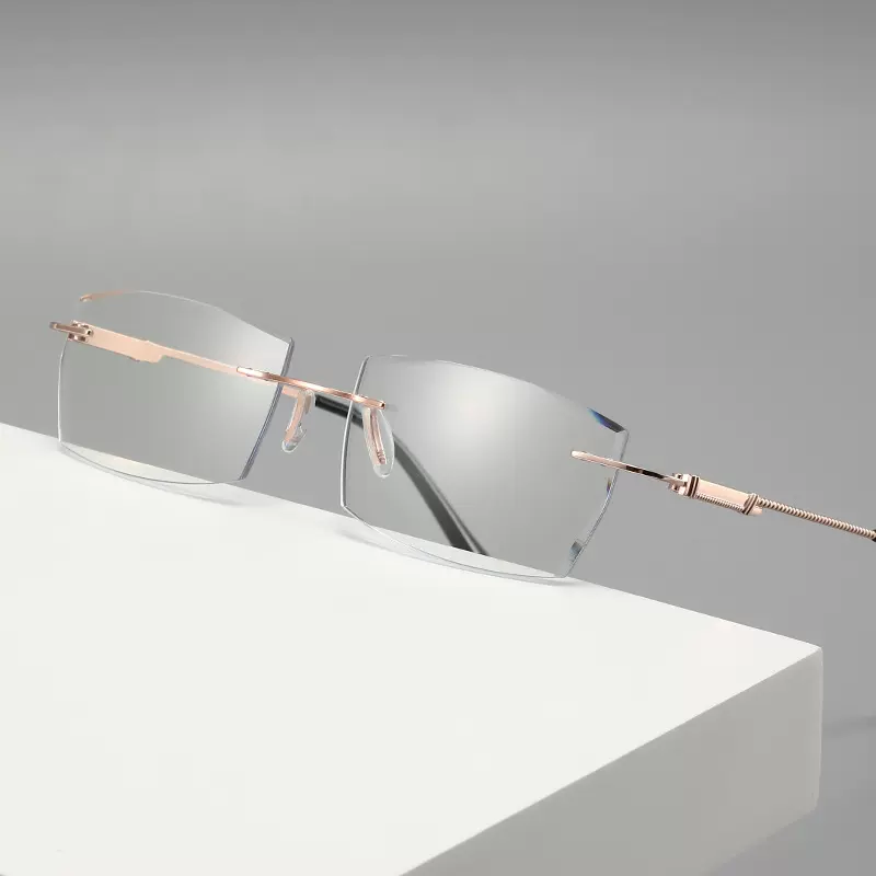 感光变色钻石切边老人眼镜中老年防蓝光男女士高清护眼无框老花镜