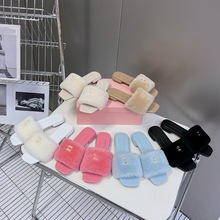 2024�ﶬ�¿����m�r������ëë��ЬŮ�Ӽ��҃Ⱥ��s�󷽼�ɫŮʿ��