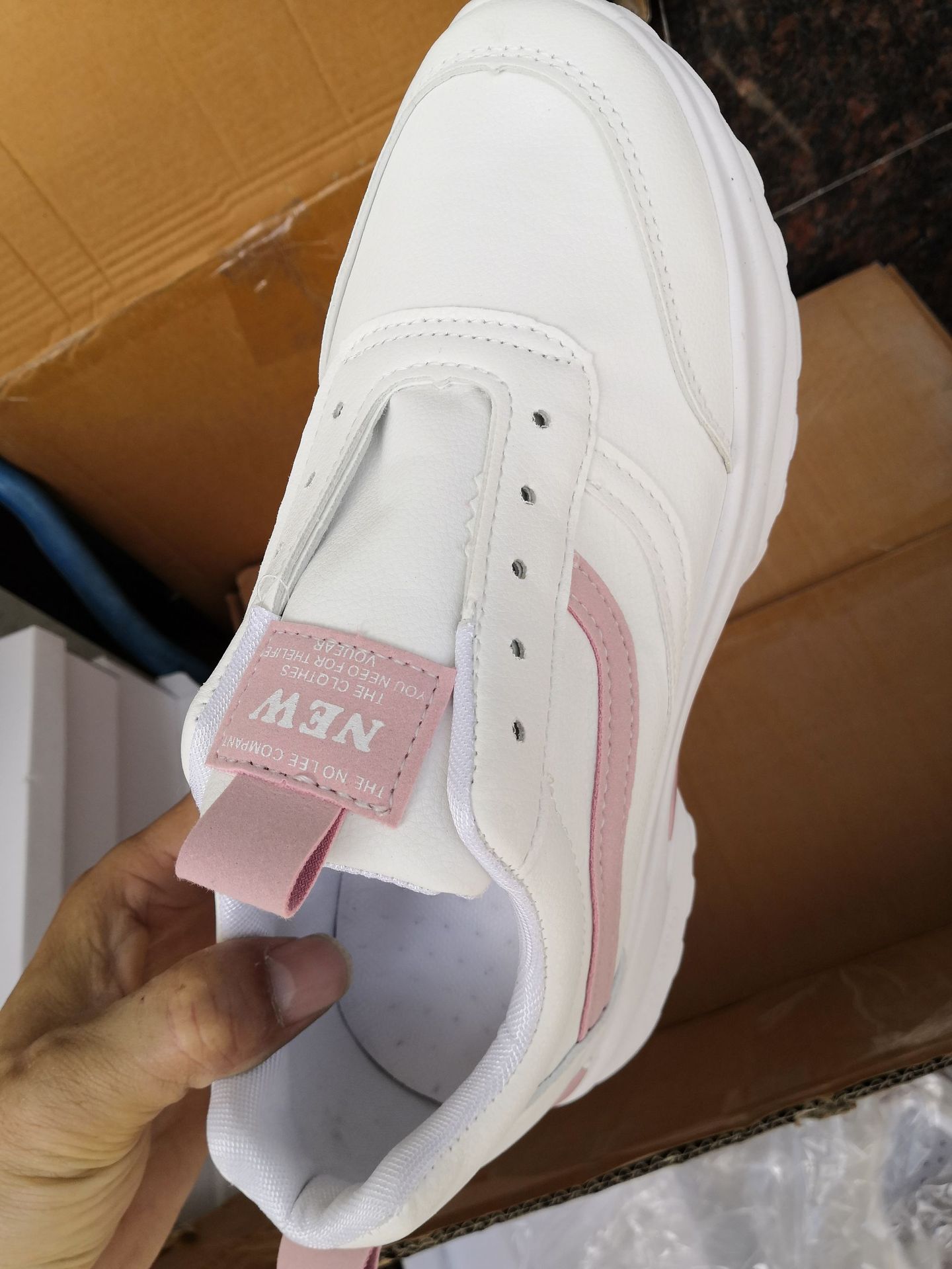 Chaussures en cuir Chaussures de tennis Baskets Semelle en caoutchouc Mesh Chaussures légères_voghion.com