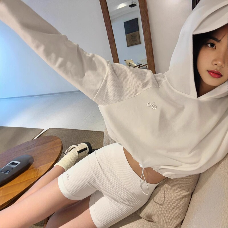 2025 New Style Hooded Sweatshirt, Thin, Short, Loose Casual Top, Spring and Autumn Sports Cover-Up, Drawstring Yoga Wear