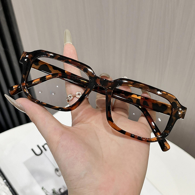 Ultra-Light Retro Elegant Oval Men's and Women's Anti-Blue Light Double Rice Nail Square Frame High-End Glasses Plain Glasses Glasses Frame