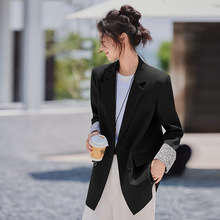 �ٽzƴ�����b����Ůʿ�ﶬ�¿�r�����e���|�ٴ�sС���������l