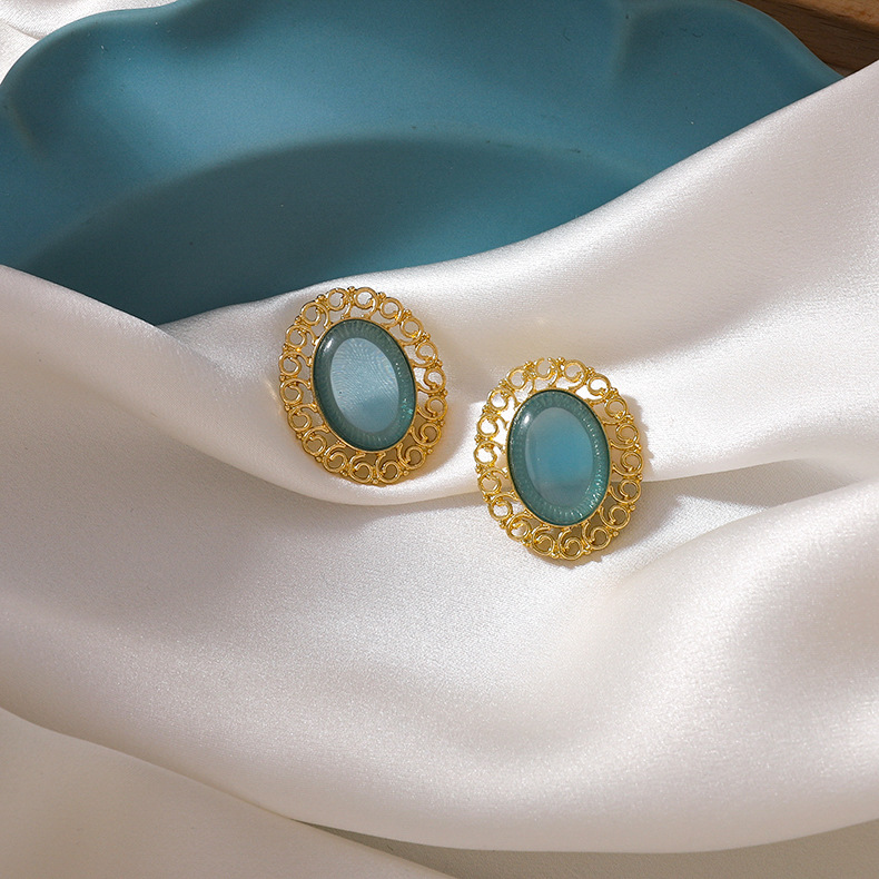 Fashion blue flowers pearl earrings