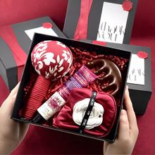 38女神妇女节礼物美业送客户高颜值伴手礼店庆活动礼物服装店员工