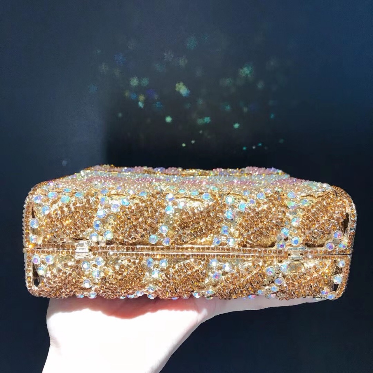 Túi clutch nữ đính đá dạ hội hộp vuông nhỏ hình thang — Màu vàng kim chi tiết 3