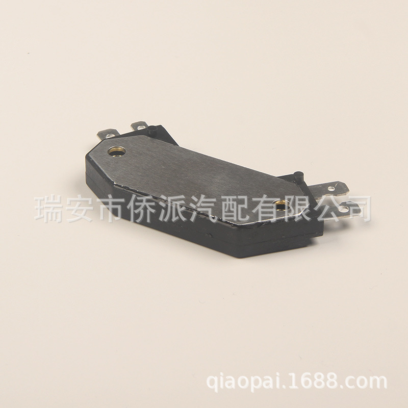 Applicable to Chevrolet GM Buick ignition coil ignition control module 7701021955 1875990