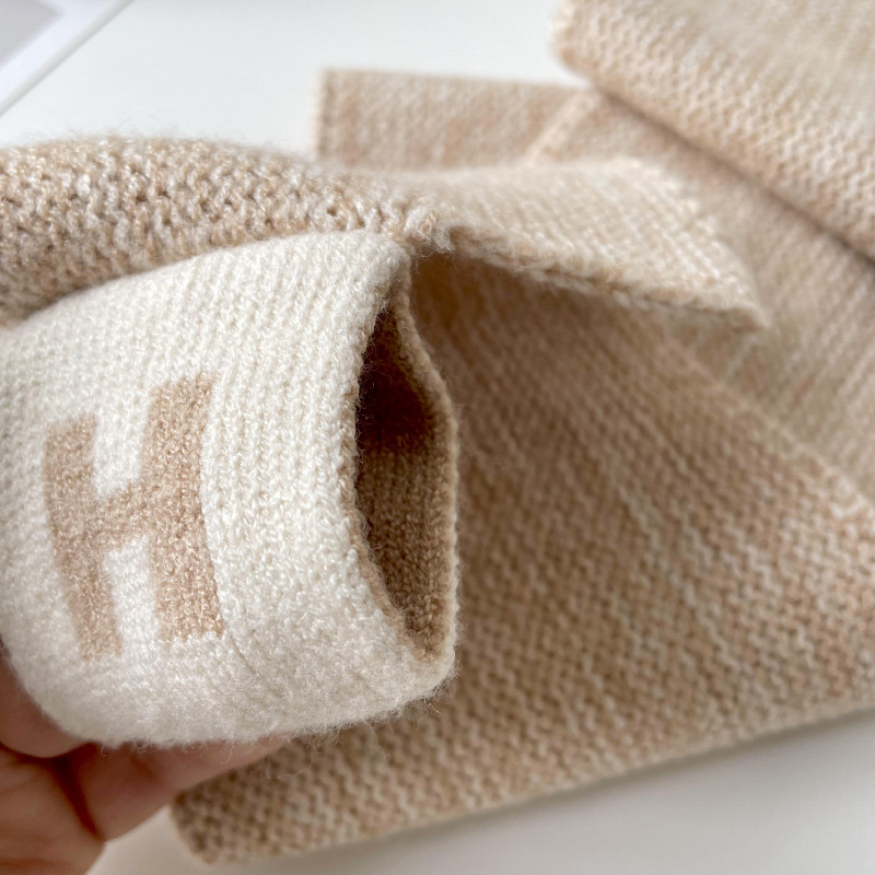 Lana de punto pequeña bufanda para las mujeres otoño e invierno estilo coreano versátil perezoso Cruz engrosada caliente cuello protección bufanda oído toalla