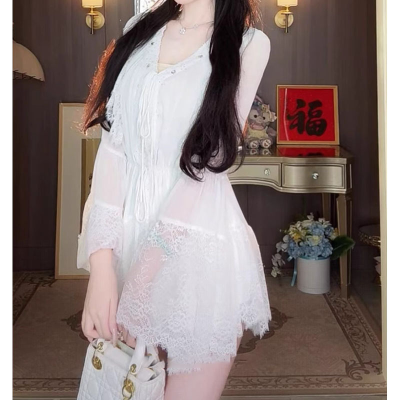 YQGFS (YQGFS) # Yaqiao Xiaomoxia 長袖ピーコックブルーレースドールシフォンシャツ V ネックライト大人スタイルトップスカート|undefined