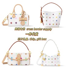 �¿����ʆμ��������ˮͰ��б��ٴ�r�����ನʿ�D��ײɫС��