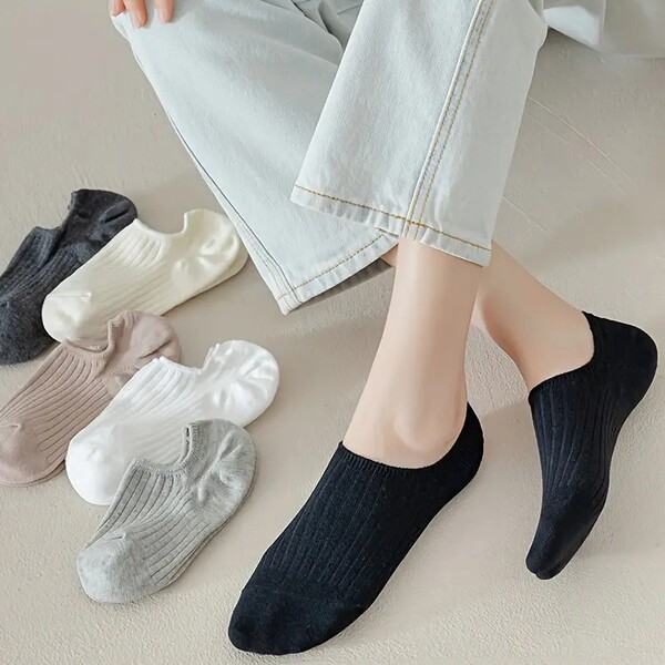 thin non-slip solid color socks