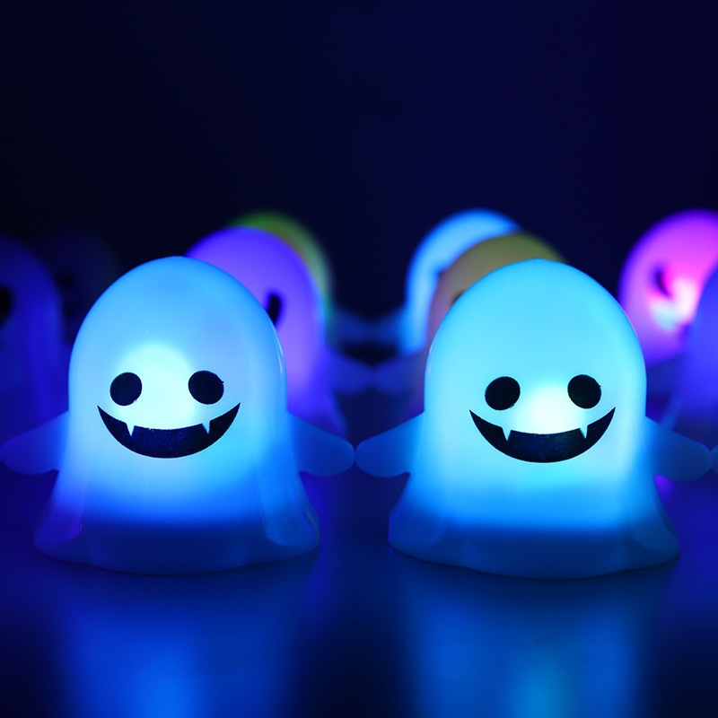 Decoración de Halloween luces fantasmas emoticones demoníacas electrónicas LED vela lámpara de campo diseño de props pequeña luz de calabaza nocturna