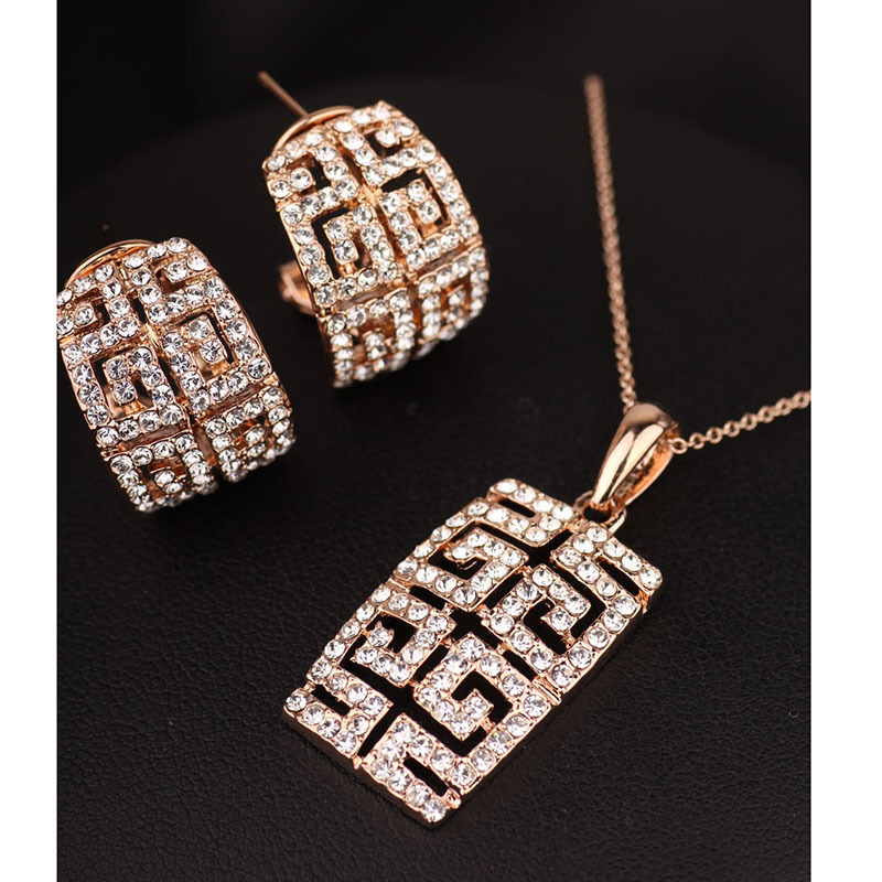 �¿�ŷ��ʱ��΢����������Ŷ�����Ů������������ 320578