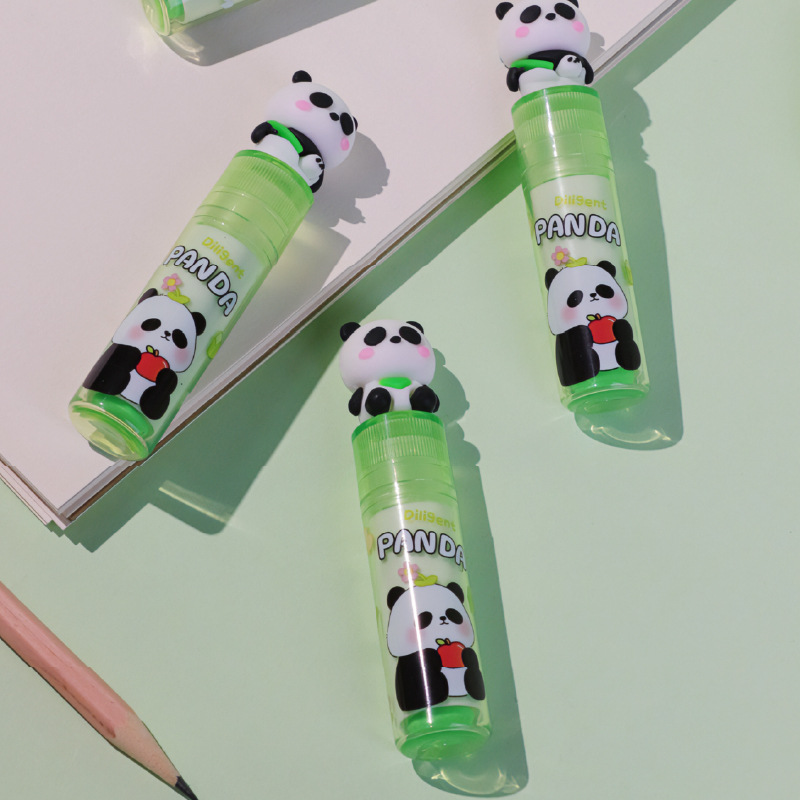 KUKI Keqijia Lipstick Eraser Panda de alto valor Dibujos animados creativos Lápiz lindo Niños Estudiantes de primaria Piel