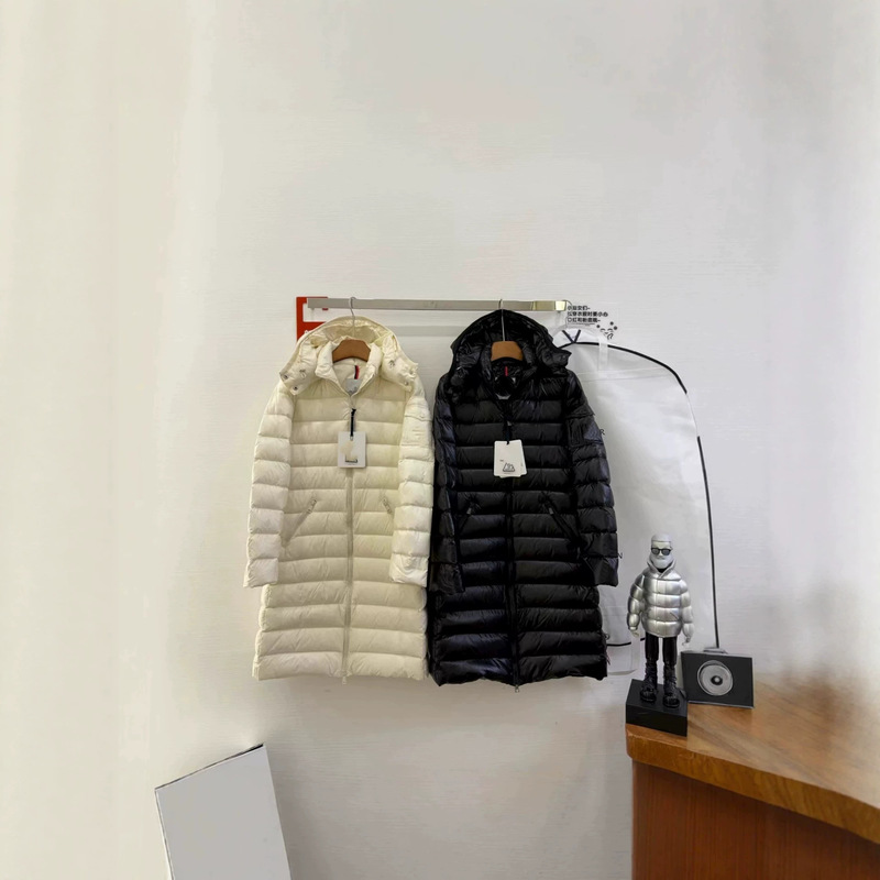 Designer high-end women's long, thick, and warm down jacket, solid color, simple and stylish, new winter outerwear
