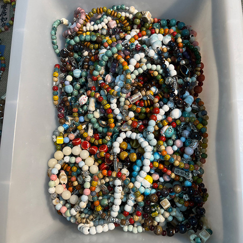 Jingdezhen ceramic bracelet wholesale colorful ceramic beads Chinese-style Zen-themed traditional Chinese style elastic rope jewelry night market display