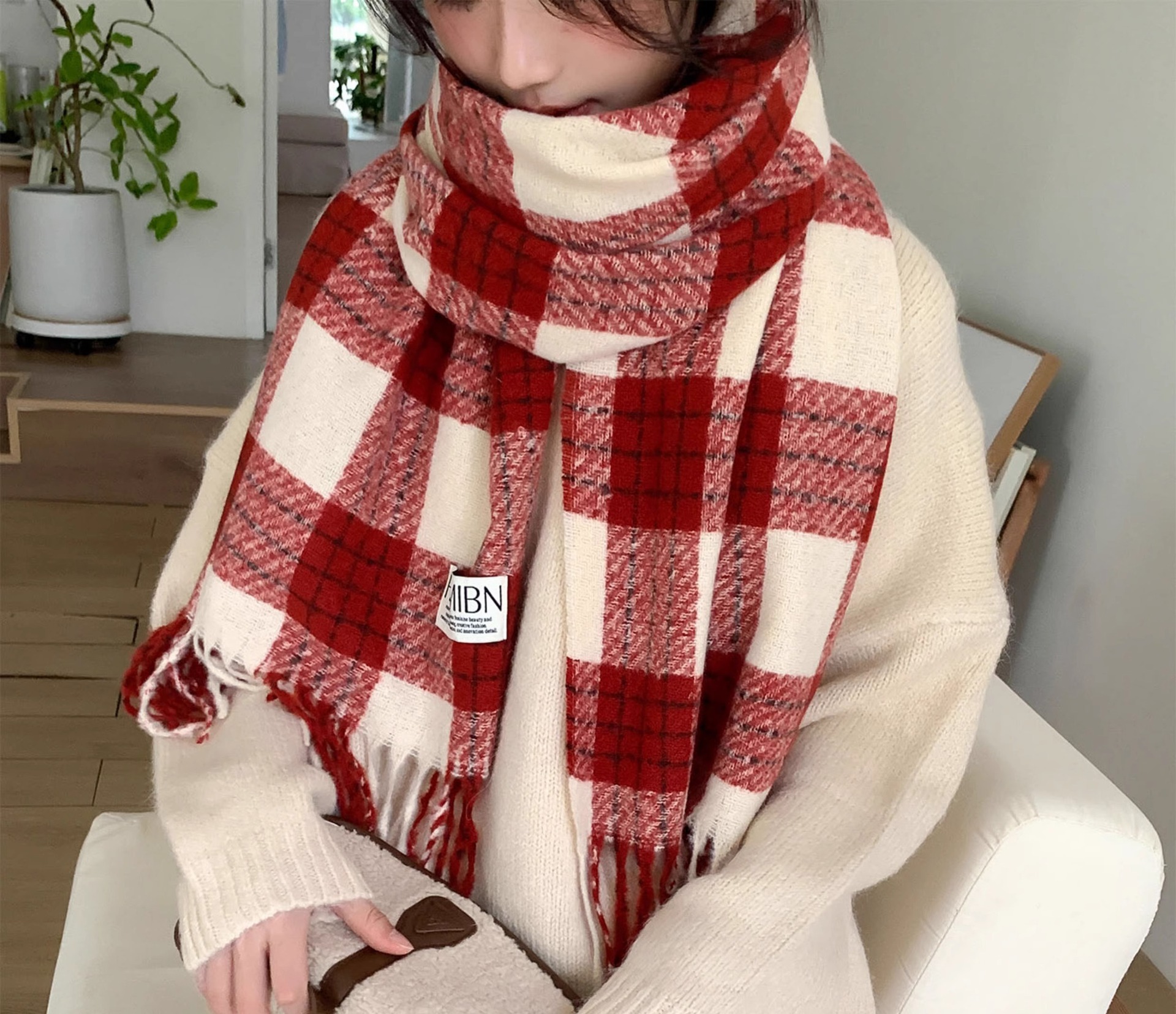 Red Checkered Scarf For Women Warm Winter Autumn Accessory_voghion.com