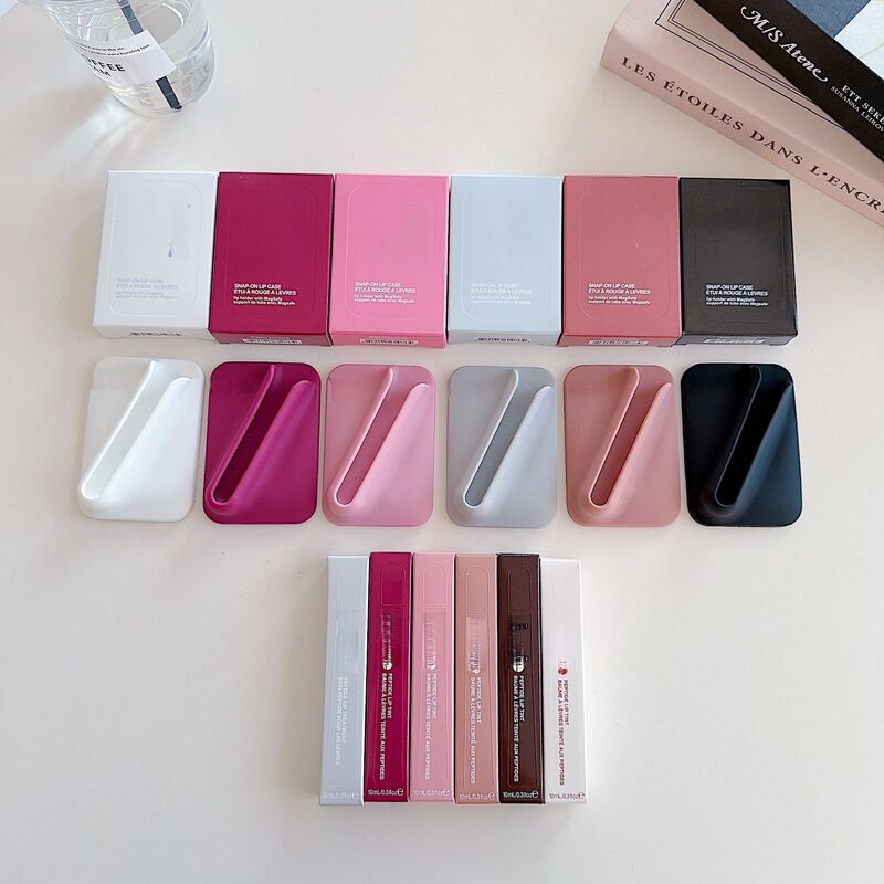 Hot-Selling New Model Hailey's Same Style Silicone Lipstick Phone Holder with Magnetic Lip Stand on the Back Hot-Selling New Model Hailey's Same Style Silicone Lipstick Phone Holder with Magnetic Lip Stand on the Back