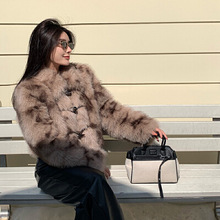 复古牛角扣短款豹纹仿狐狸毛皮草短款外套冬季年轻款毛毛大衣