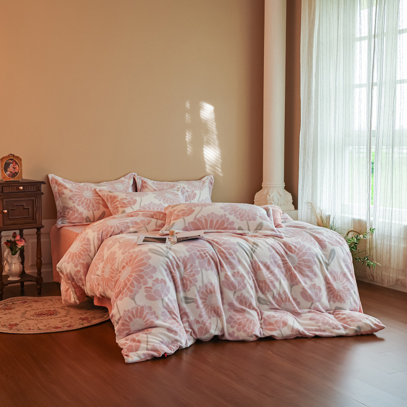 A clase 230g tallado felpa leche felpa cuatro piezas cubre edredón bebé invierno y otoño calentamiento cama cuatro piezas