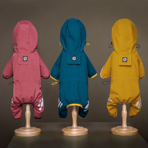 Pet raincoat all-inclusive four-legged waterproof poncho Teddy Pomeranian rainy day pet clothes small and medium-sized dog raincoat manufacturer