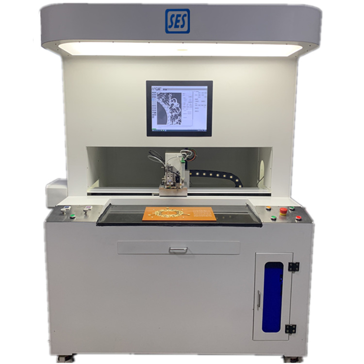 CCD视觉全自动点胶机无需夹具定位