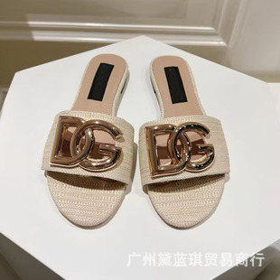 DG���Ʋݾ�������ĸ���ٿۈA�^һ�����U��ƽ����Ь�⴩�ٴ�Ůʿ