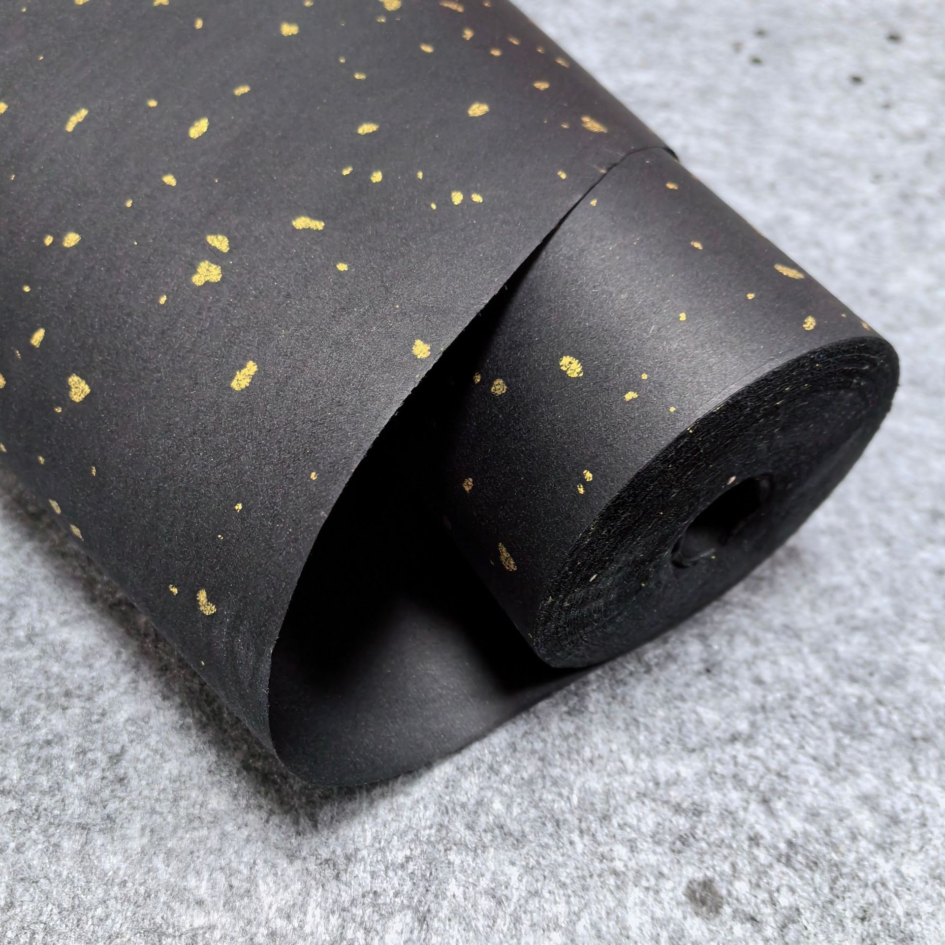 Espolvorear papel de arroz de largo rollo de oro engrosado gran Buda rojo amarillo antiguo azul y negro medio crudo caligrafía de caligrafía y pintura china