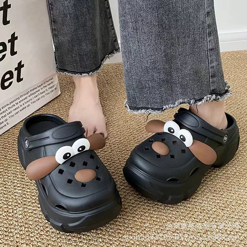 Милые мультяшные CROCS дамские 2024 летние с толстой подошвой, высота, двойное использование Baotou сандалии