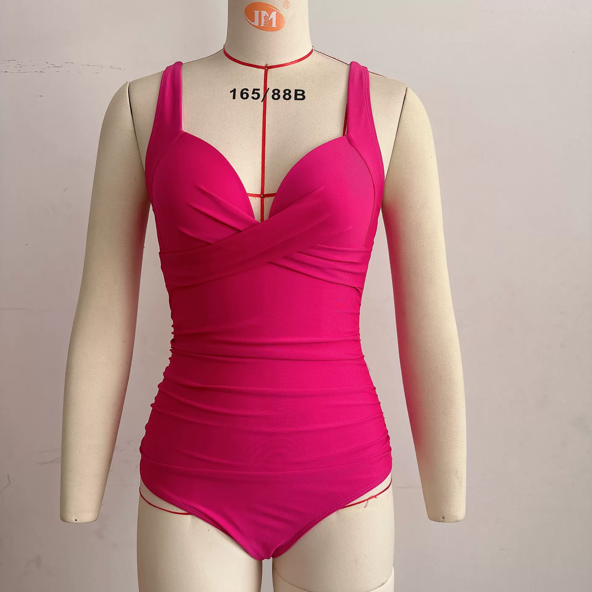 2024欧美亚马逊泳装女连体纯色遮肚交叉跨境硬包性感大码露背泳装