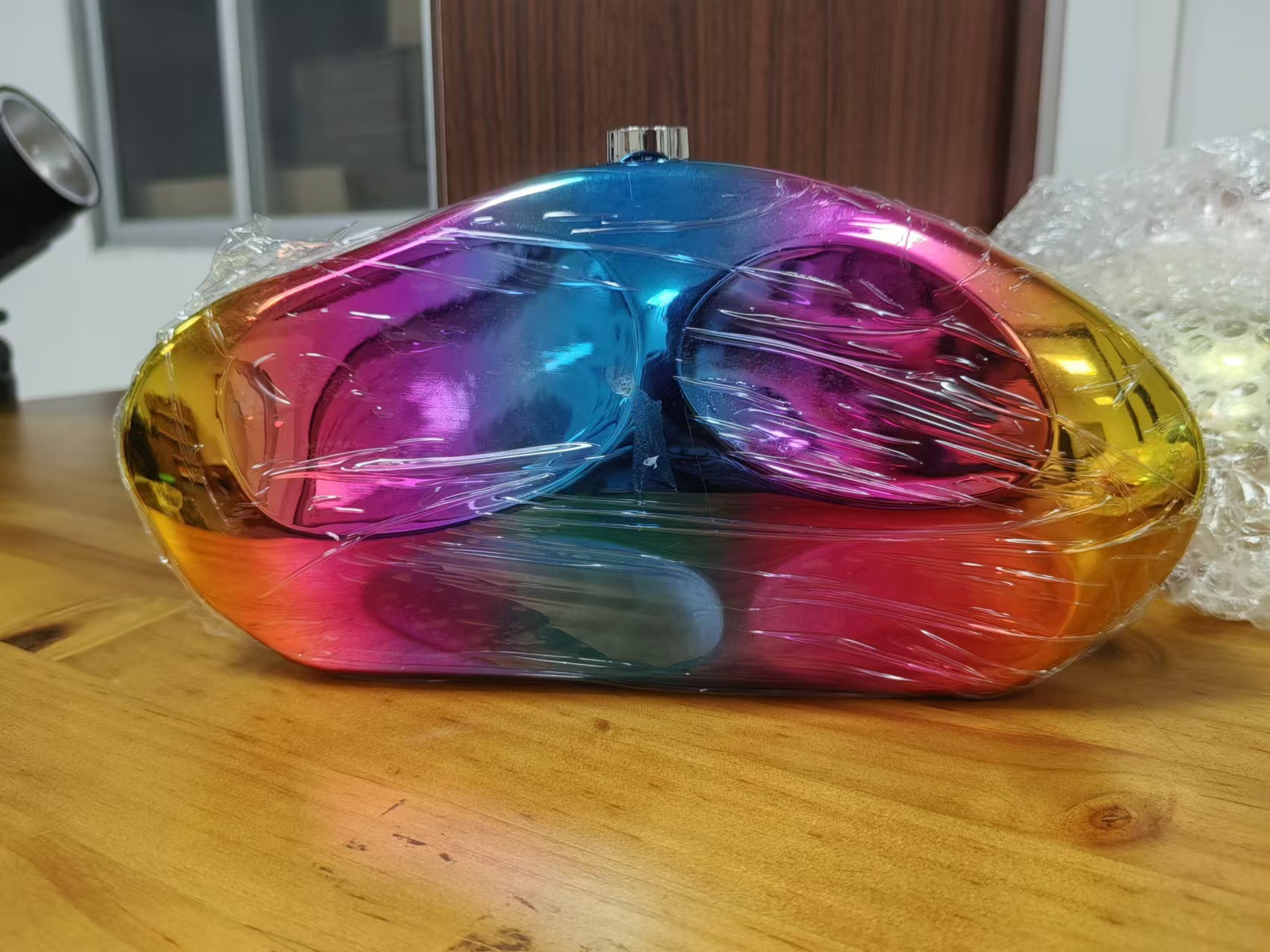 2025 nuevo paquete de cena de moda transfronteriza bolsa de dama exquisita bolsa de metal acrílico bolsa de piedra de forma extraña bolsa de mano