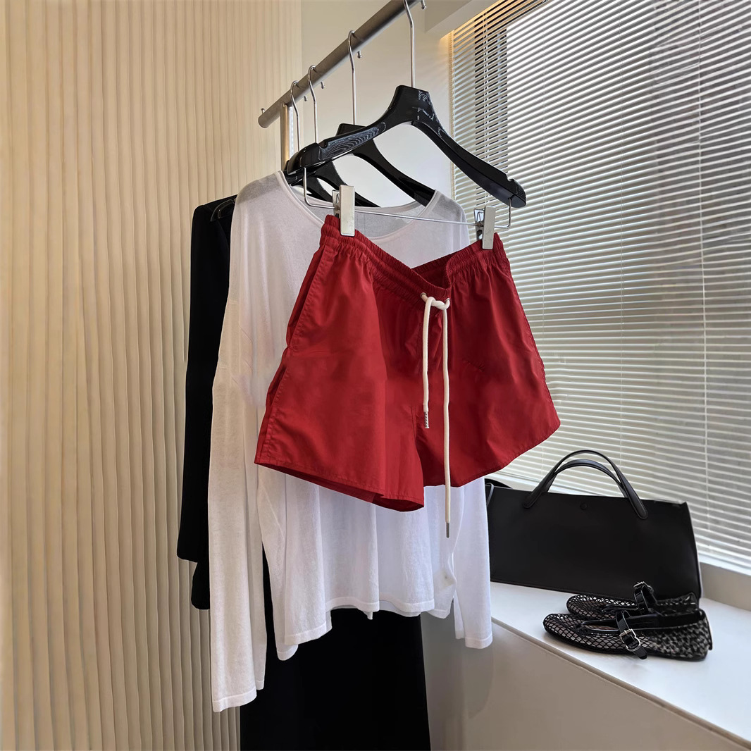 洋气显白青春灵动r和w风红抽绳系带短裤 轻户外短裤一件代发