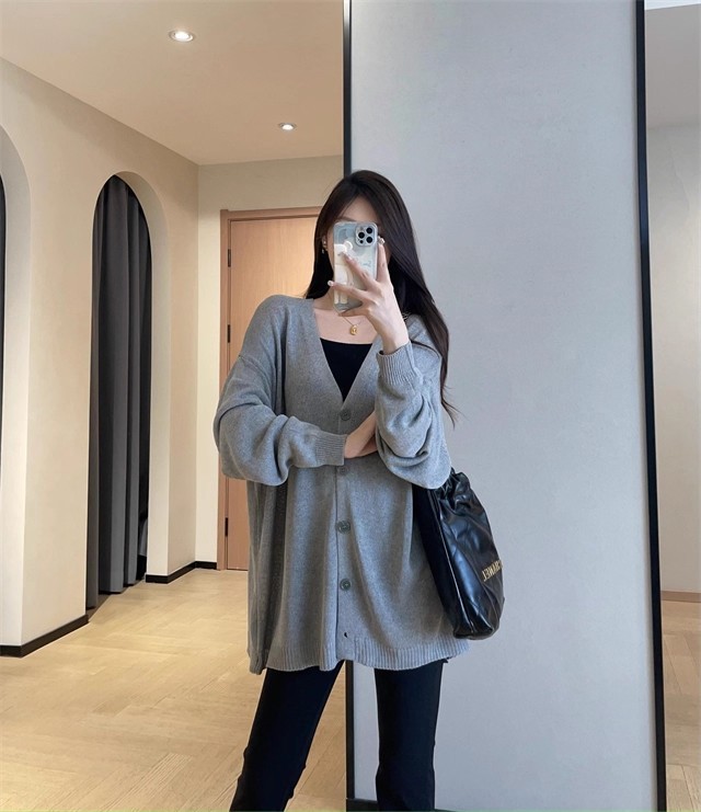 KK941慵懒气质宽松显瘦落肩V领中长款轻薄针织开衫外套女2025秋|undefined