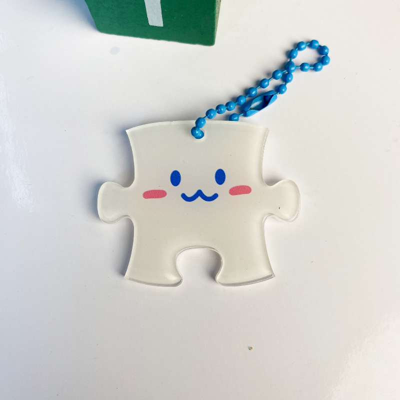 Yugui perro pareja novias mochila cadena Sanrio rompecabezas llavero INS de dibujos animados colgante chica corazón lindo