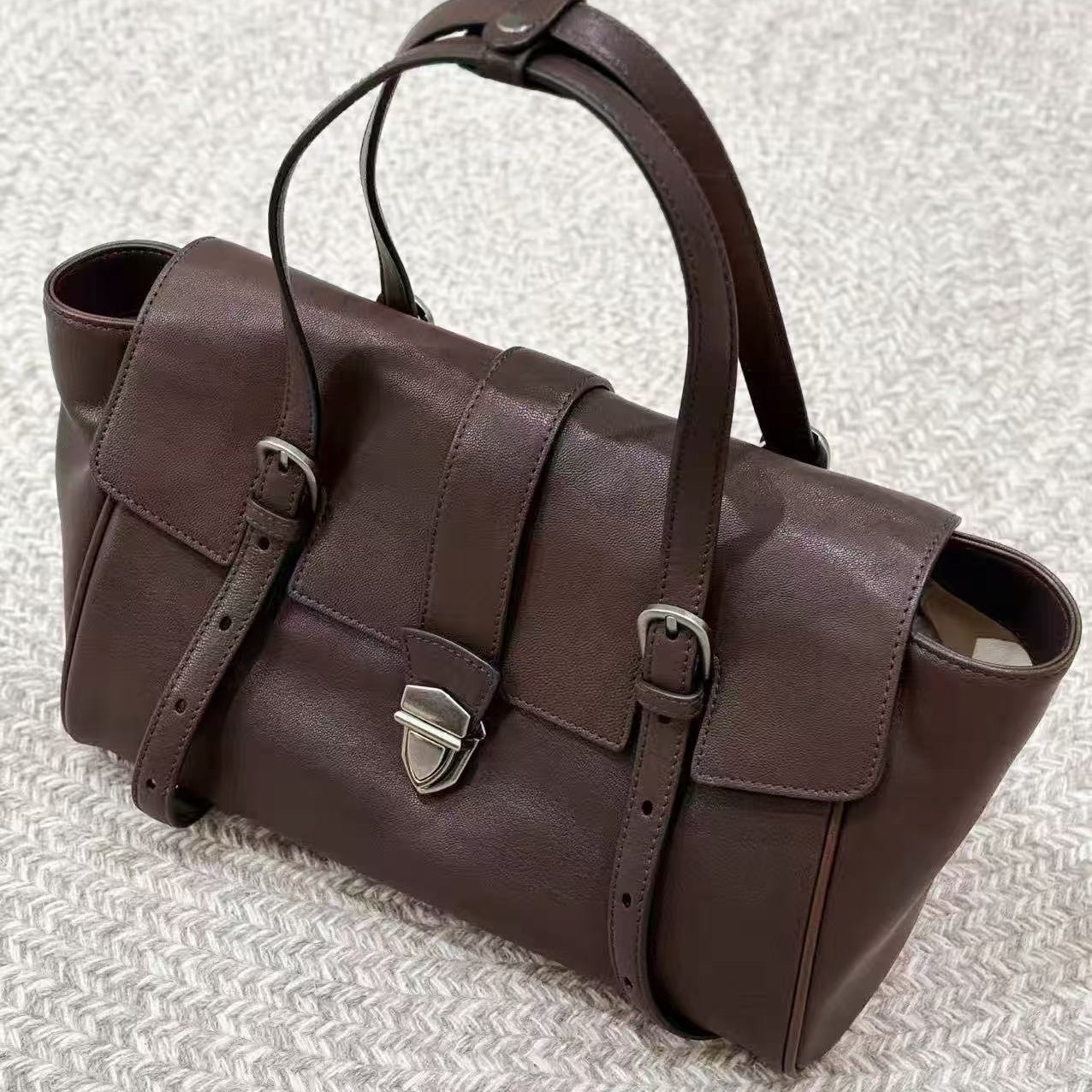 Original Baguette Briefcase Niche New Arrival Women's High-End Casual Commuter Handbag Retro Minimalist Single Shoulder Underarm Bag - Thumbnail 2
