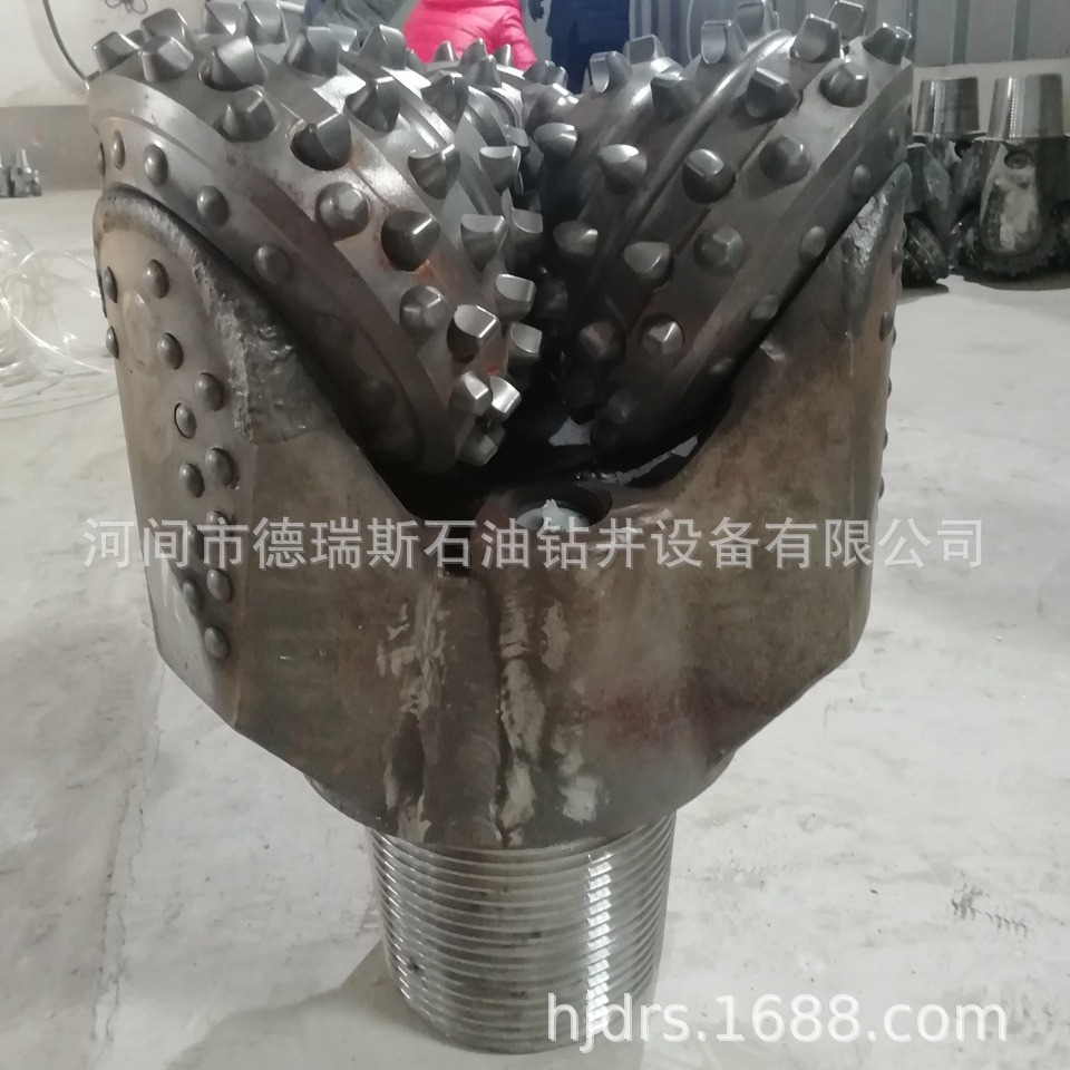 地热地质开采扩孔导向三牙轮钻头12 1/4可以用于定向穿越