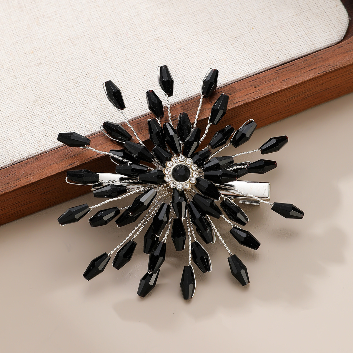 13g Weight Hair Clip Hair Accessories Type Artificial Crystal Inlay Material 1 Piece Quantity Casual, Date Occasion Copper Material Flower Pattern All Seasons Season Women's Gender Lady, Modern Style Style Lady Modern Style Women's Flower Copper Artificial Crystal Hair Clip 5