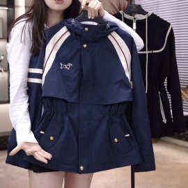 2025春秋季新款风衣收腰显瘦宽松时尚百塔冲锋衣上衣夹克外套女装