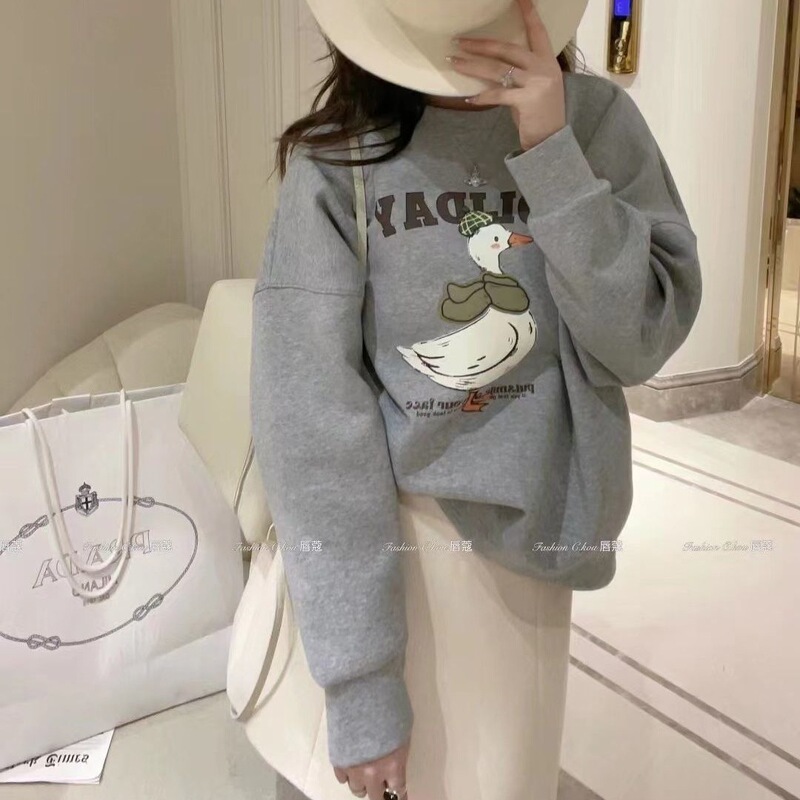 [Cross-border Wholesale] Korean version of duck printing round neck hoodless pullover sweater women's autumn and winter small loose top