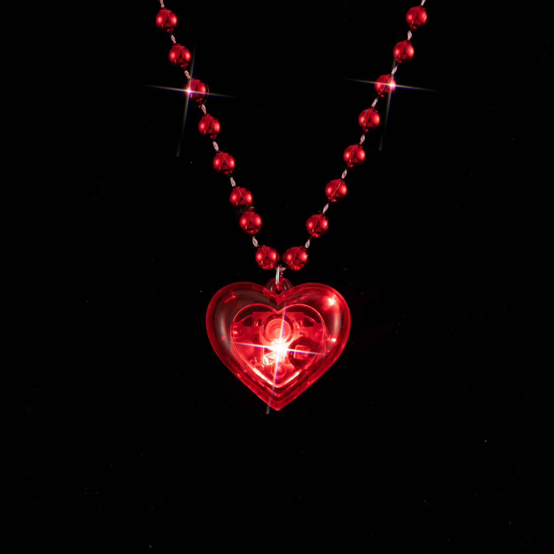 Retro Heart Shape Plastic Beaded Unisex Pendant Necklace display picture 6