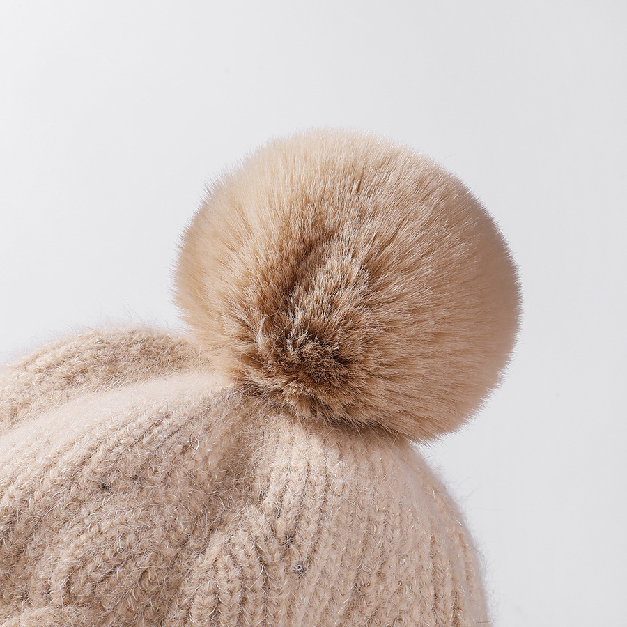 Herbst und Winter Samt Kaninchenfell Damen Baseballmütze Textur Pailletten Wollknäuel Gestrickte Entenschnabelmütze Trend Warme Mütze Garnmütze_voghion.com