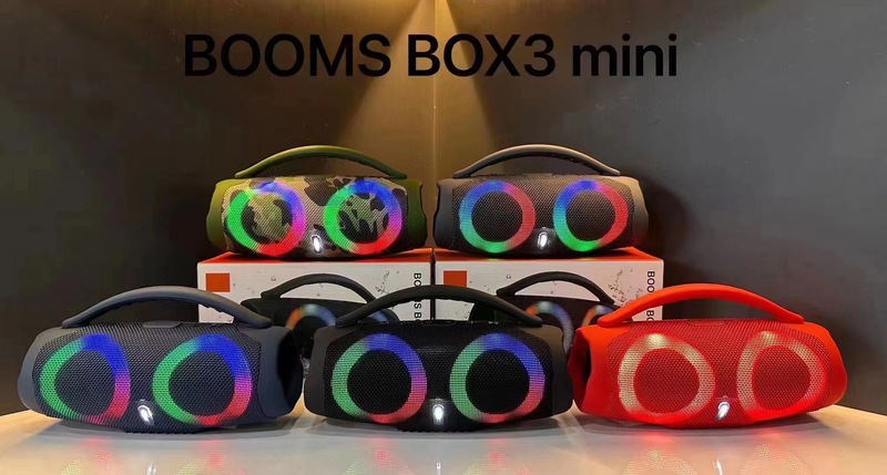 クロスボーダーの人気BOX3-MINIの無線bluetoothスピーカーの大戦神RGBは屋外の携帯用サブウーファの音響を持ちます。|undefined