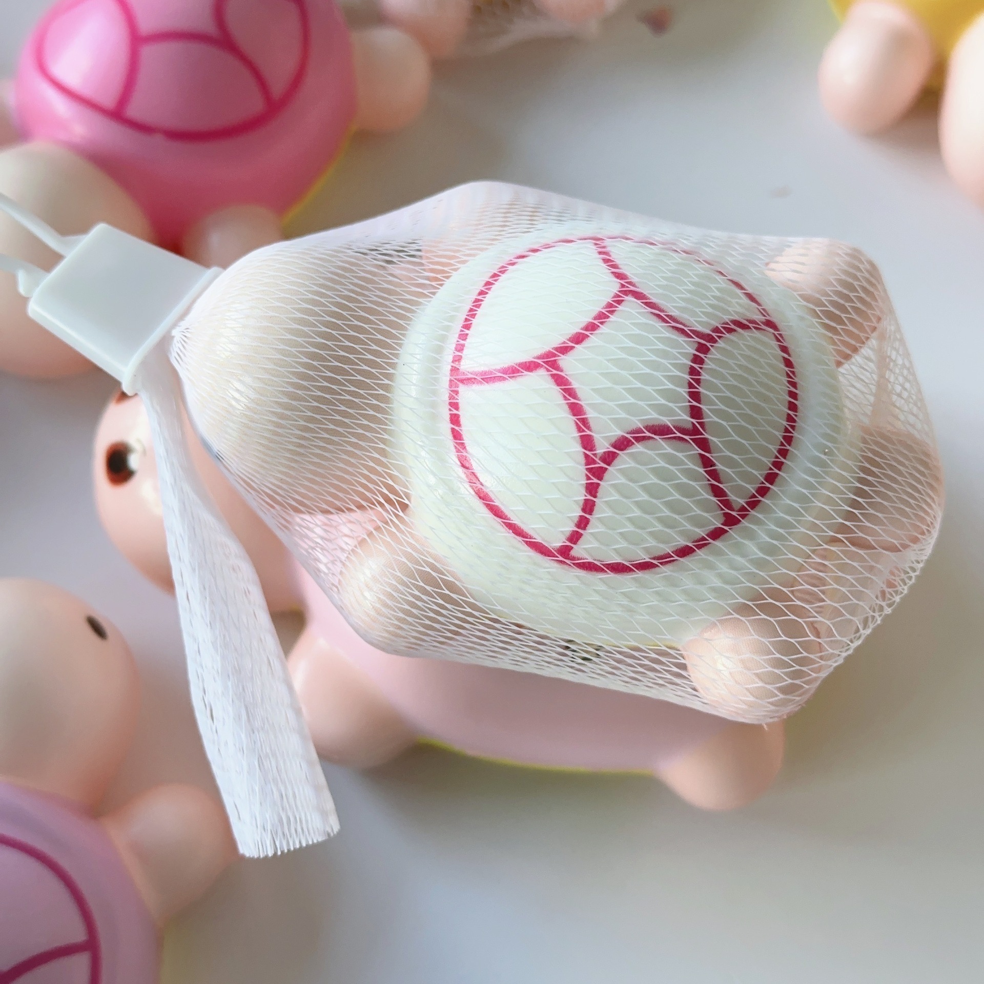 Pequeña tortuga pellizco pellizco lento rebote todo 'rojo · Chan con el mismo super lindos descompresión muñecas impresas en color elásticas al por mayor