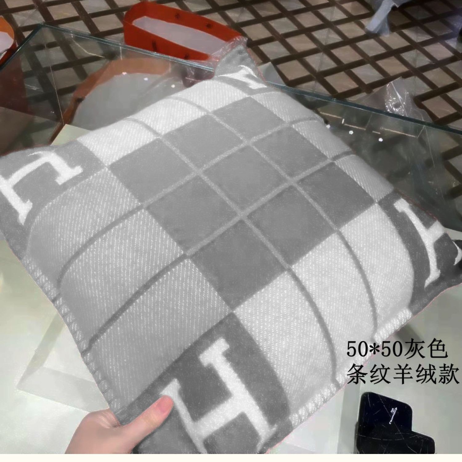 Amazon H 枕北欧モデルルーム昼休みソファクッション車の腰サポート背もたれクッションニット枕カバー