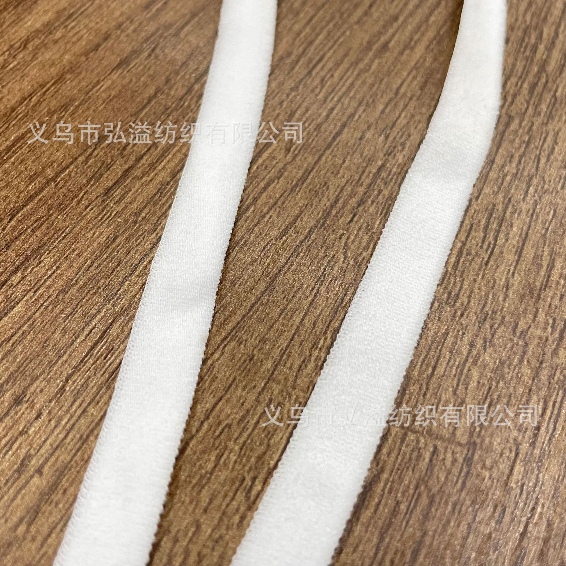 흰색 * 1.0CM 고리 없음