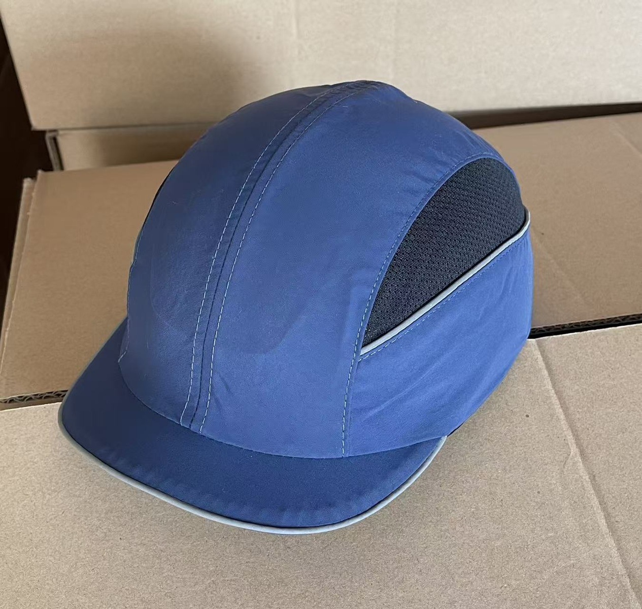 Baola azul corto (con casco)