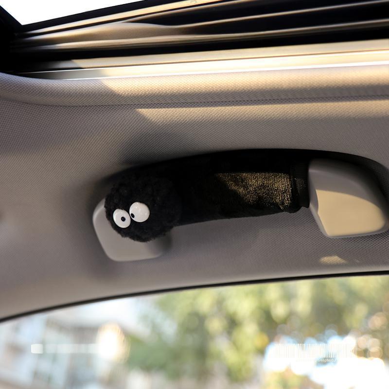 Nuevos productos lindos guantes de tirada de bola de carbón negro guantes de automóviles universales frenos manija de puerta interior cubierta de protección decoración de automóviles
