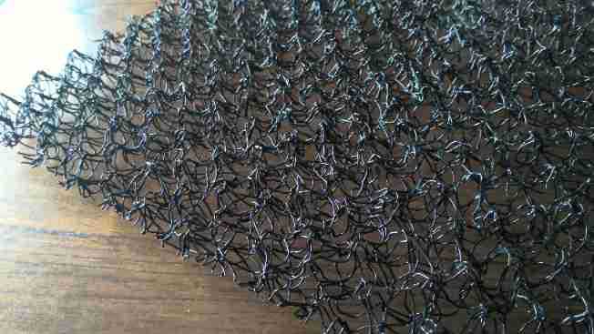 厂家批发人造草坪足球场减震垫 弹性缓冲地垫仿真草坪缓冲垫