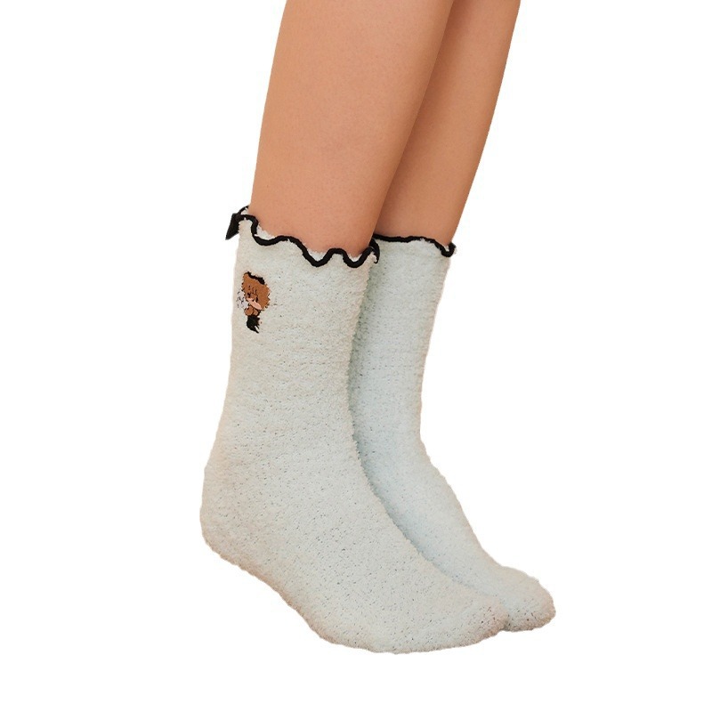 Calcetines de Piso de Coralina para Mujer Antideslizantes y Térmicos para Casa e Invierno image 5