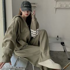ネットの赤いスポーツウェアのスーツの女性の春秋の学生の韓国版のゆったりしている服のファッションのランニングのレジャーの2つのセット